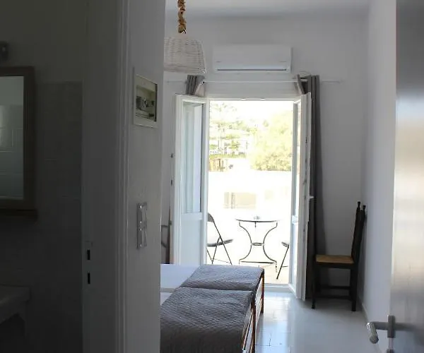 Hotel Eirini's Azolimnos