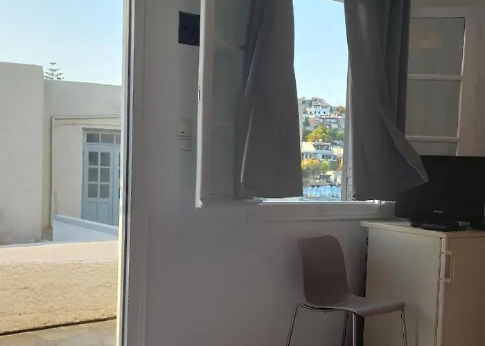 Eirini's Hotel Azolimnos